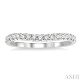 1/4 Ctw Arched Center Round Cut Diamond Wedding Band in 14K White Gold